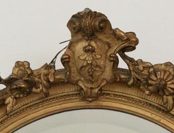 Spiegelbekroenung, Detail